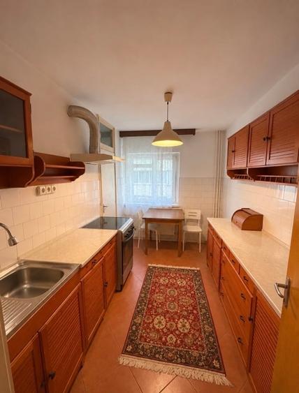 Apartament cu 2 camere decomandat în Decebal