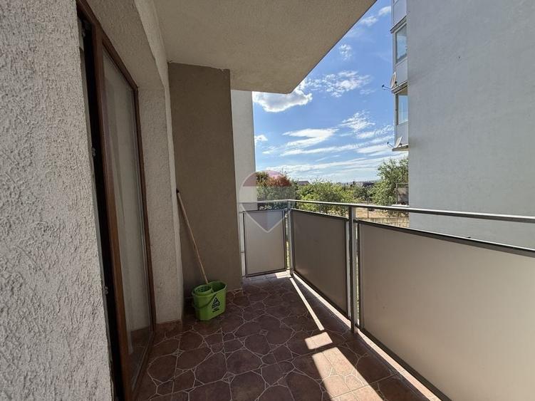 Apartament cu 2 camere semidecomandat, mobilat în Apahida