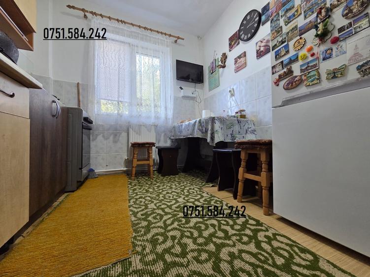 Apartament cu 3 camere, zona NEPTUN , 60MP - 1