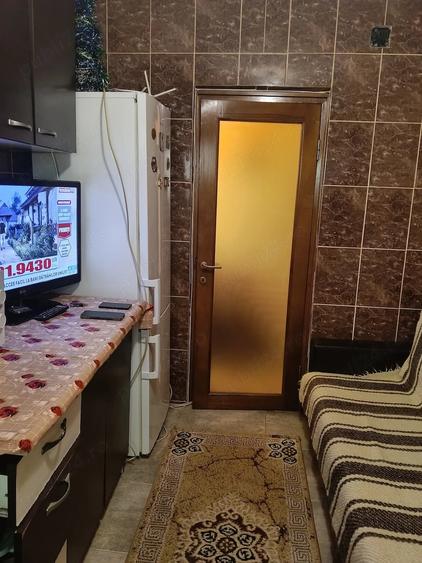 Garsonieră decomandată în Bucium