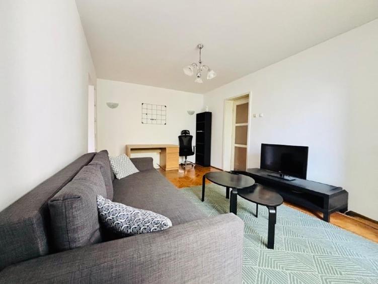Apartament cu 2 camere semidecomandat, mobilat în Cotroceni