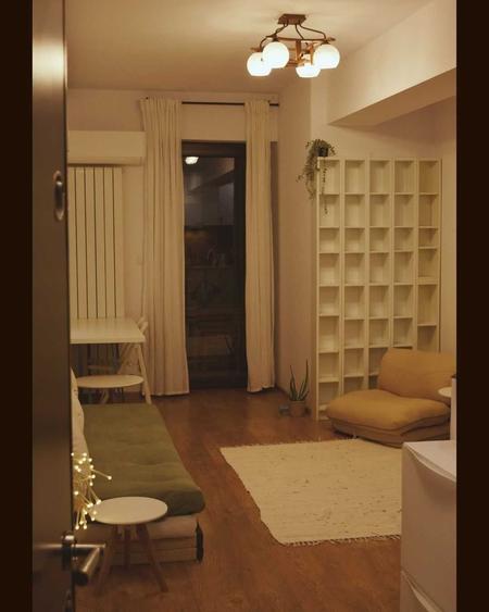Apartament cu 2 camere semidecomandat în Bucur Obor