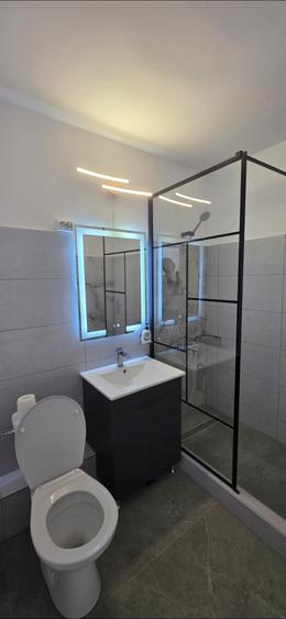 Apartament cu 2 camere decomandat în 13 Septembrie