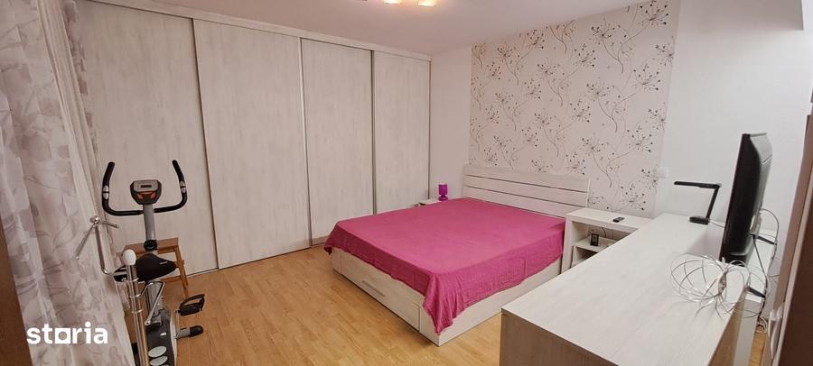 Spațiu comercial, de 180 mp, în Baicului