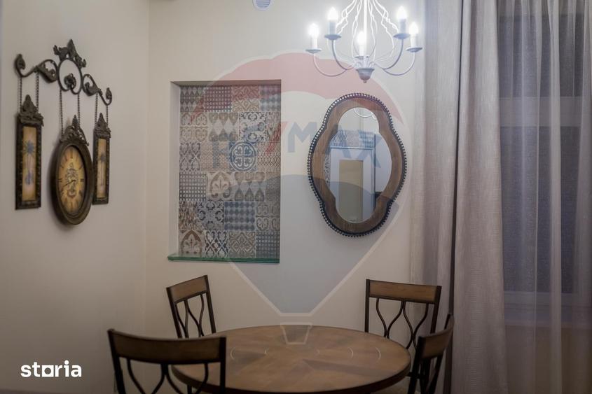 Apartament cu 4 camere, mobilat în Central
