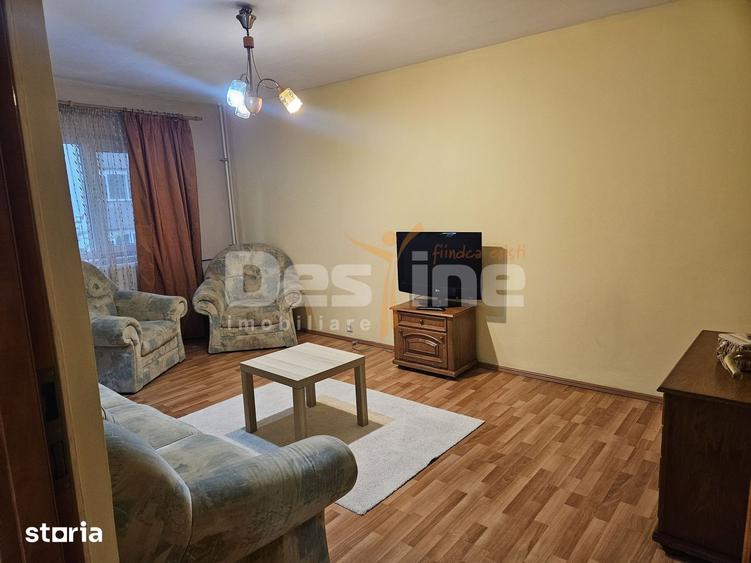 Apartament cu 2 camere semidecomandat, mobilat în Crângași