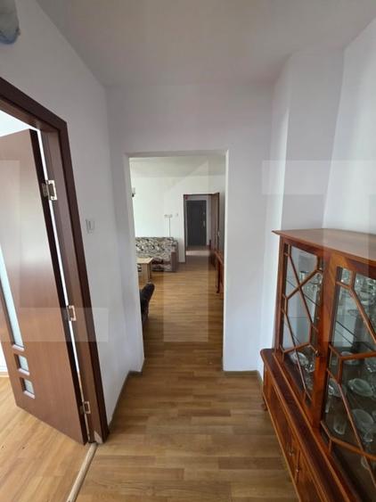 Apartament cu 2 camere semidecomandat, mobilat în Ciucului