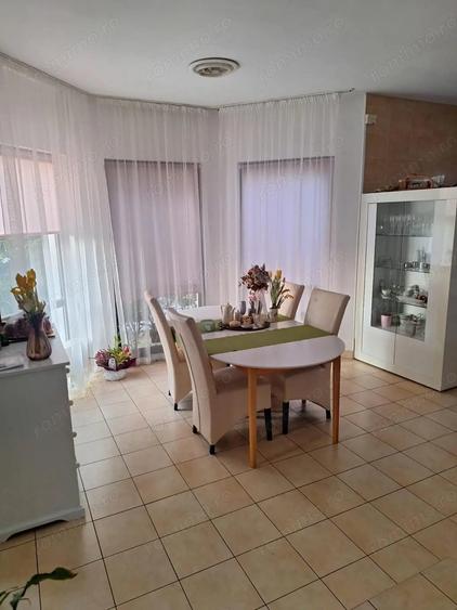 Casă cu 4 camere cu Teren 453 Mp în Belvedere
