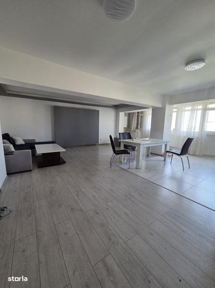 Apartament cu 2 camere decomandat în Independenței — fotografia 1