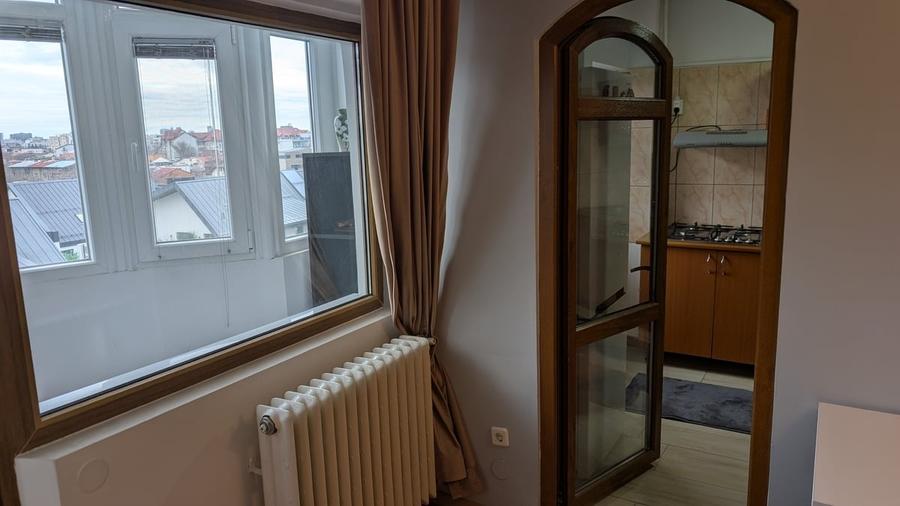 Garsonieră decomandată în Muncii