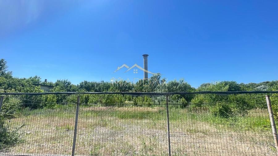 Teren Construcții intravilan de 9850 mp, în Zona Liberă