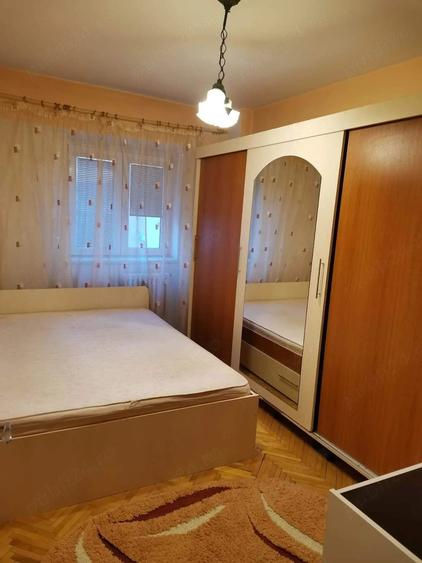 Apartament cu 3 camere decomandat în Alfa