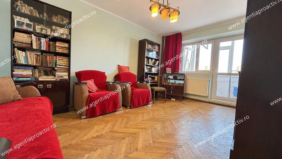 Apartament cu 3 camere decomandat în Țiglina 1
