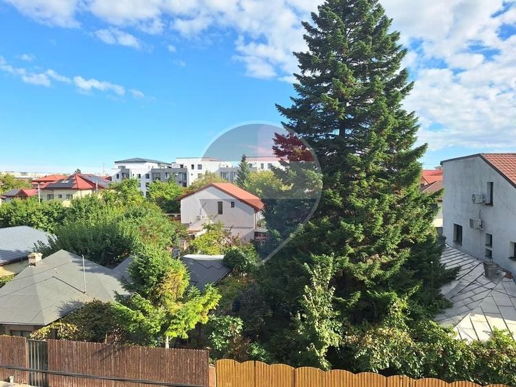 Apartament cu 2 camere de vânzare în zona Aparatorii Patriei - 9