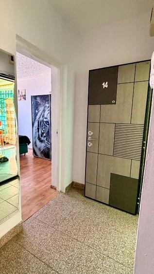 Apartament cu 3 camere decomandat, mobilat în Ultracentral