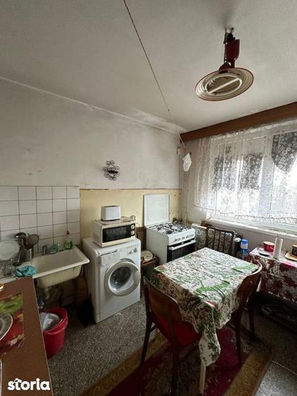 Apartament de vanzare - Bulevardul 1 Decembrie 1918 - Bloc anvelopat - 3