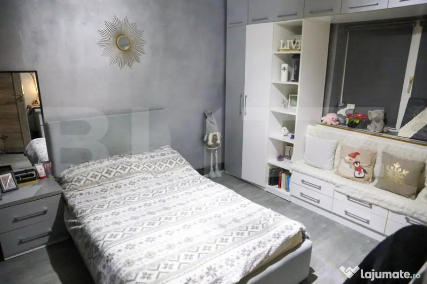 Apartament cu 3 camere semidecomandat, mobilat în Cornitoiu