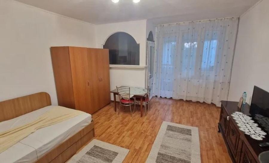 Garsonieră semidecomandată în Vitan