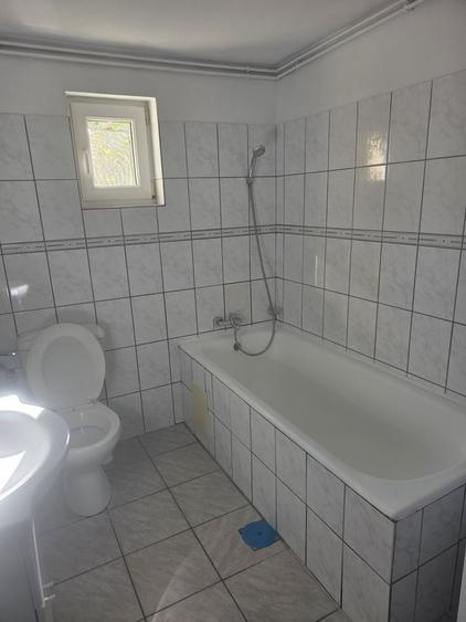 Casă cu Teren 450 Mp în Colentina