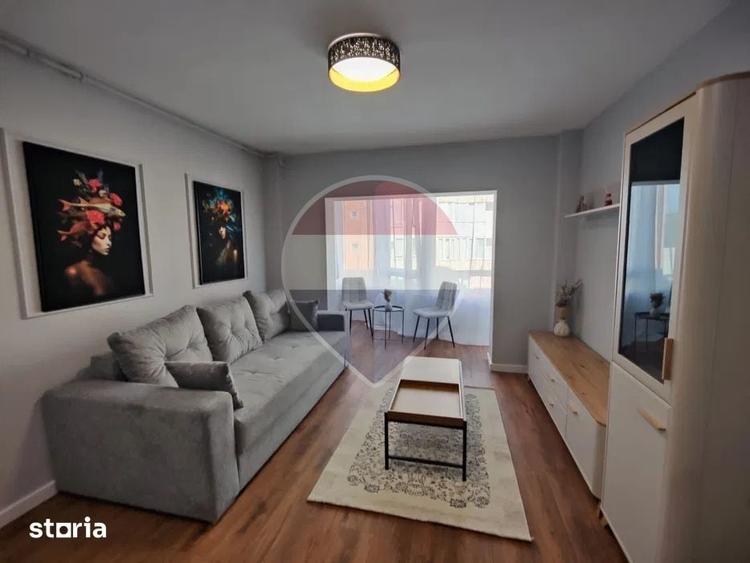 Apartament cu 3 camere în Astra