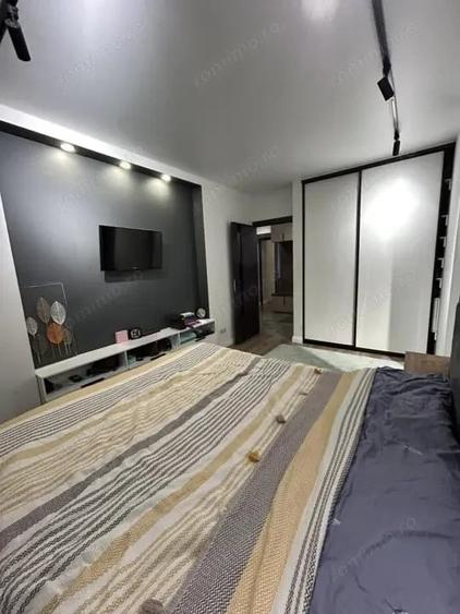 Apartament cu 2 camere decomandat în Aradului