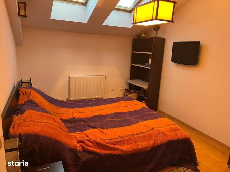Casă cu 4 camere cu Teren 148 Mp în Central