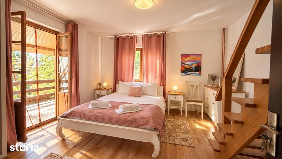 Casă cu 6 camere cu Teren 4800 Mp în Central