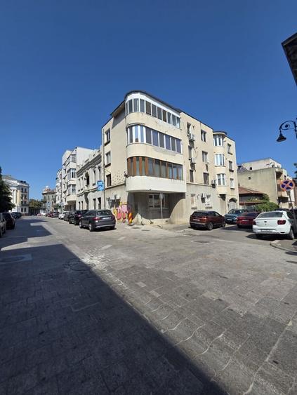 Garsonieră decomandată, mobilată în Peninsula