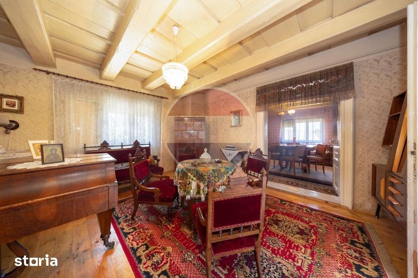 Casa saseasca autentica in Sacele teren 1.900 mp ?i livada - 11