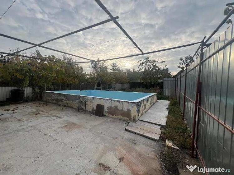Apartament cu 4 camere decomandat în Aradul Nou