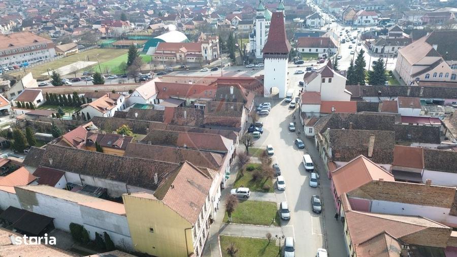 Casă cu 4 camere în Ultracentral