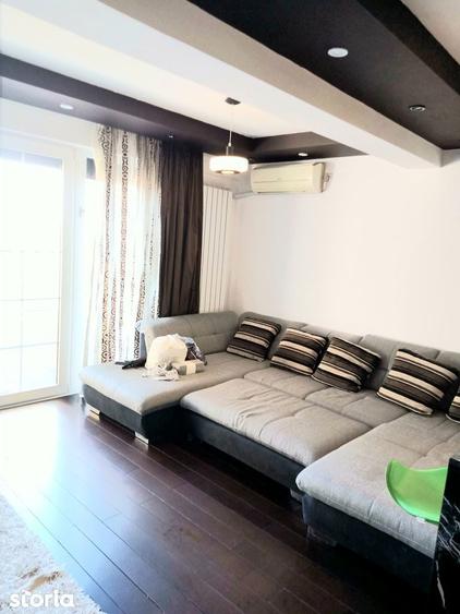 Apartament cu 3 camere în Cantemir