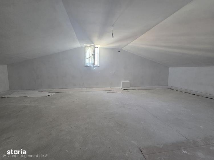 Casă cu 4 camere în Ghencea