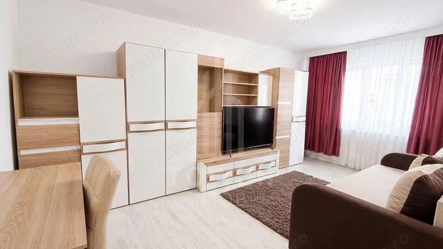 Apartament cu 3 camere în Vasile Aaron