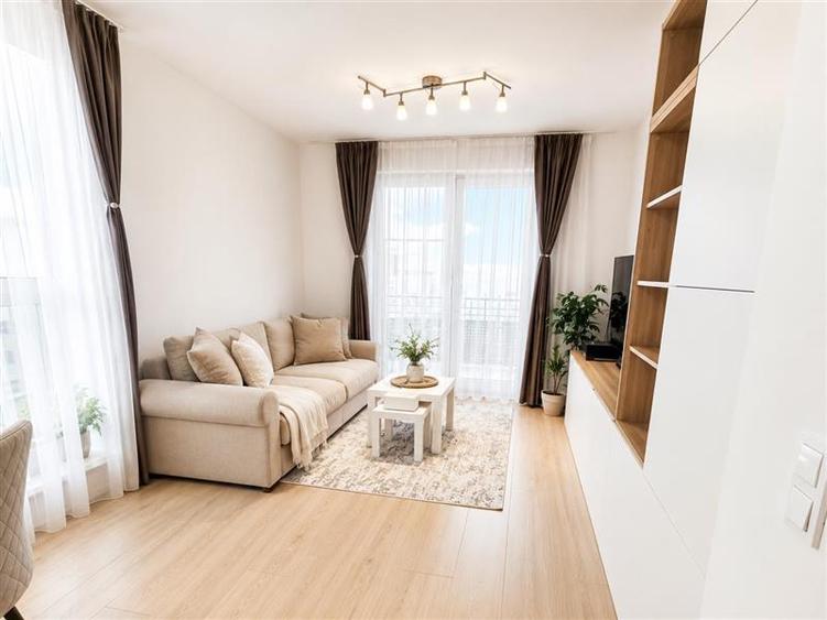 Apartament cu 2 camere decomandat, mobilat în Avantgarden