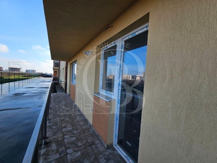 Apartament cu 3 camere semidecomandat în Theodor Pallady
