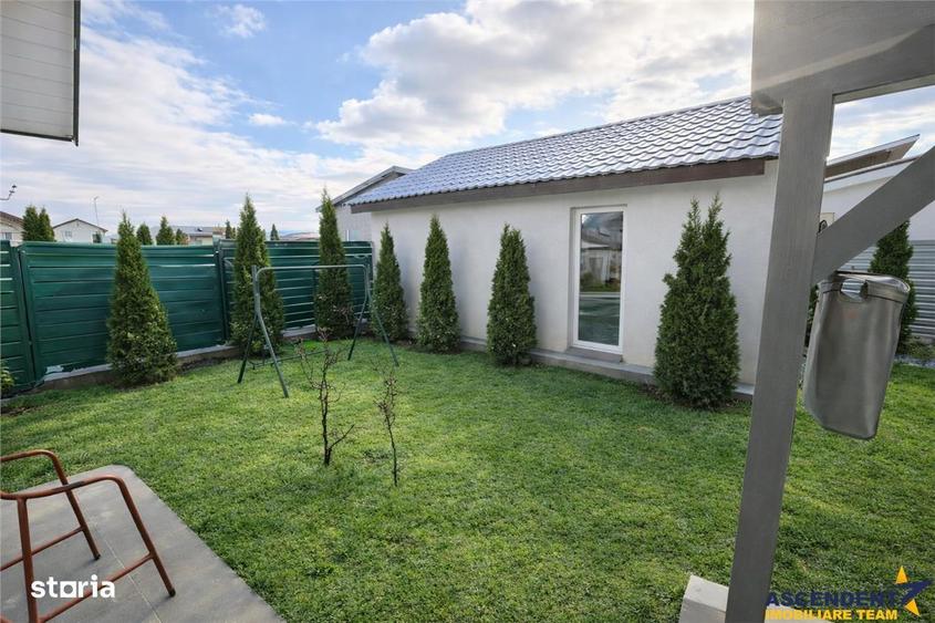 Casă cu 5 camere cu Garaj în Tărlungeni