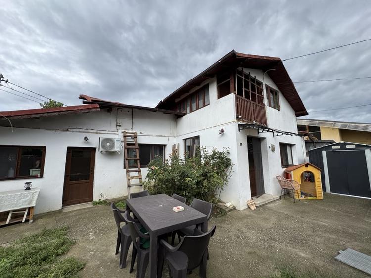 Casă individuală cu 3 camere cu Canalizare în Buna Vestire