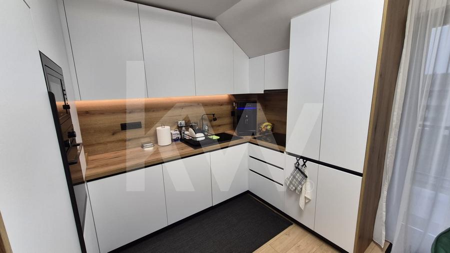 Apartament cu 4 camere decomandat, mobilat în Cisnădie