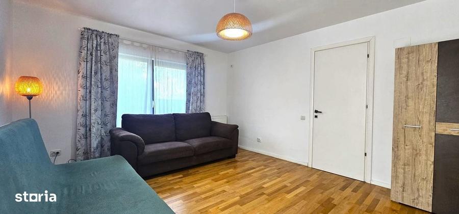 Casă cu 4 camere în Odăile