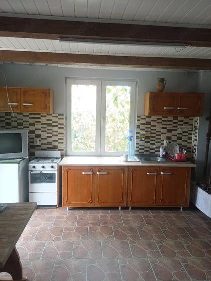Casă cu 3 camere în Central