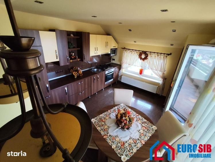 Apartament cu 3 camere în Sub Arini