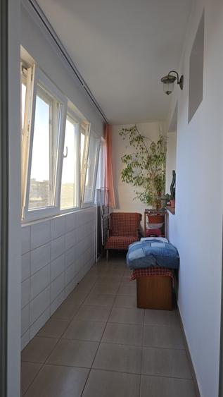 Apartament cu 2 camere semidecomandat în Militari