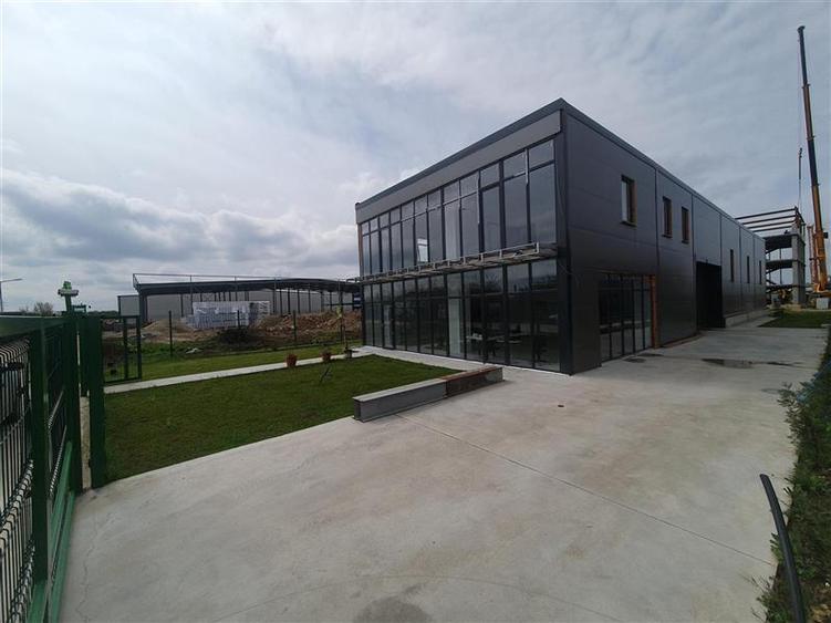 Spațiu industrial, de 470 mp, în 23 August (Cațelul)