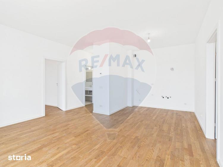 Apartament cu 3 camere în Băneasa