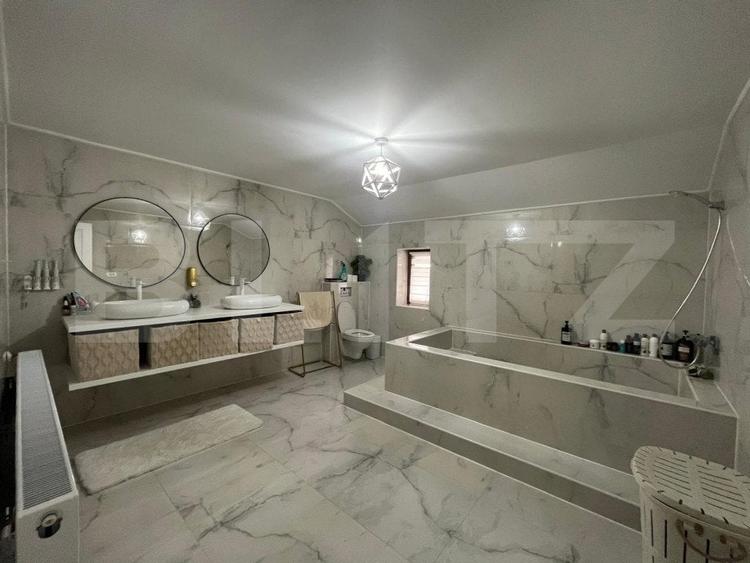 Casă individuală cu 5 camere cu Canalizare în Exterior Est