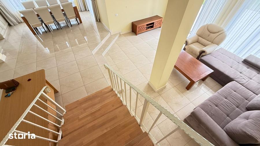Casă cu 4 camere cu Teren 600 Mp în Central