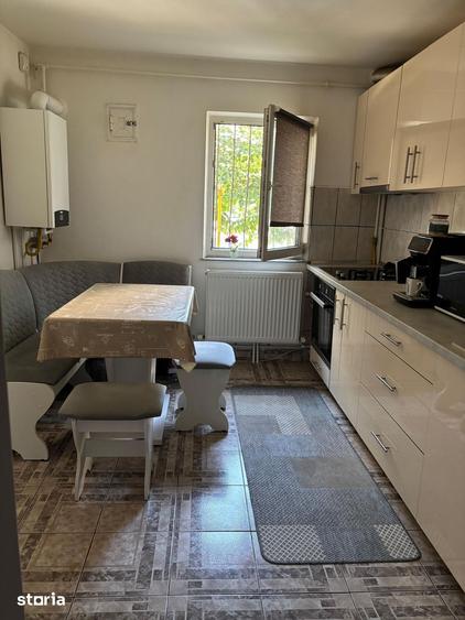 Apartament cu 2 camere, mobilat în Sud