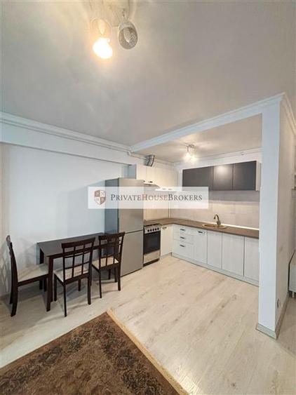 Apartament cu 2 camere semidecomandat, mobilat în Pipera