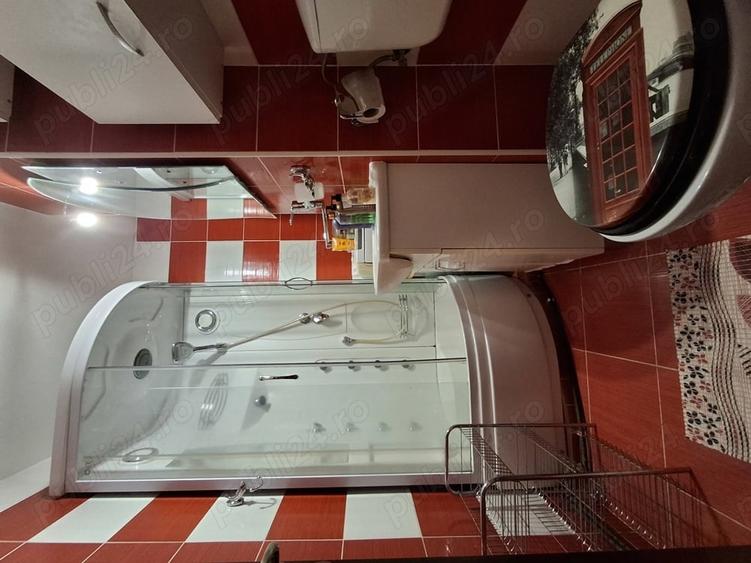 Garsonieră decomandată în Tudor